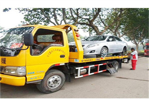 张江镇附近24小时汽车拖车服务热线